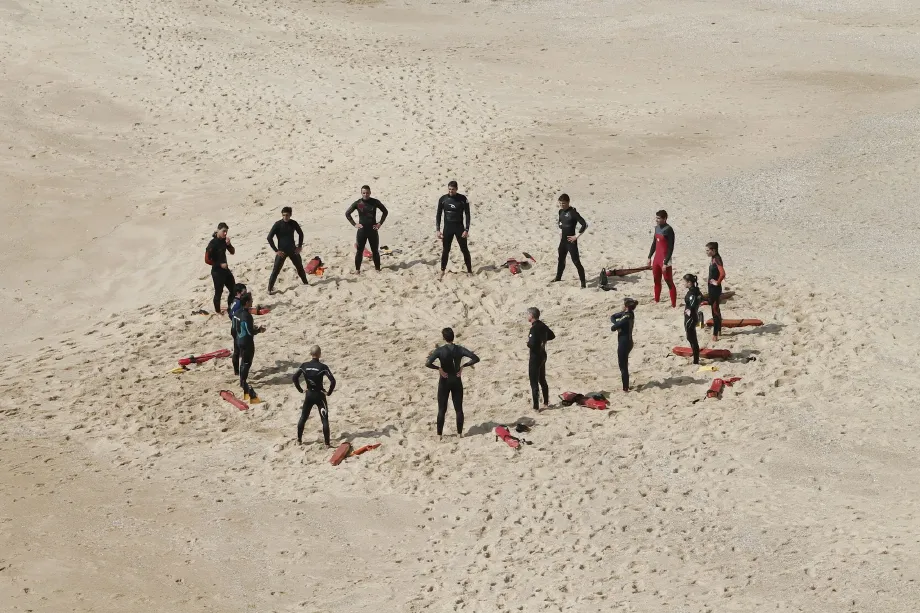 Outdoor setting for group coaching sessions