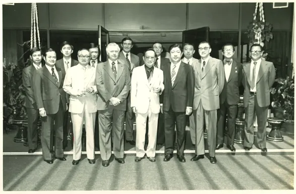 T. Y. Chao photographed with his shipping industry peers
